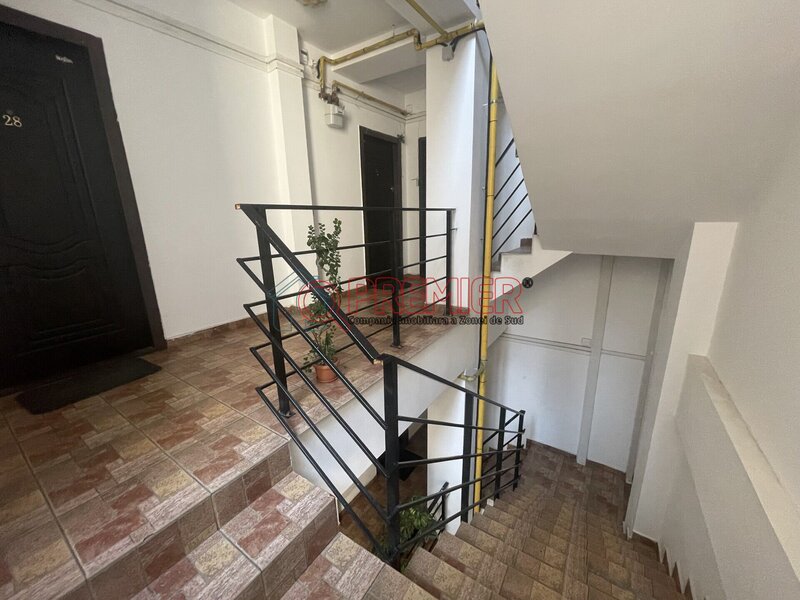 Aparatorii Patriei, sector 4, ocazie 4 camere tip duplex,