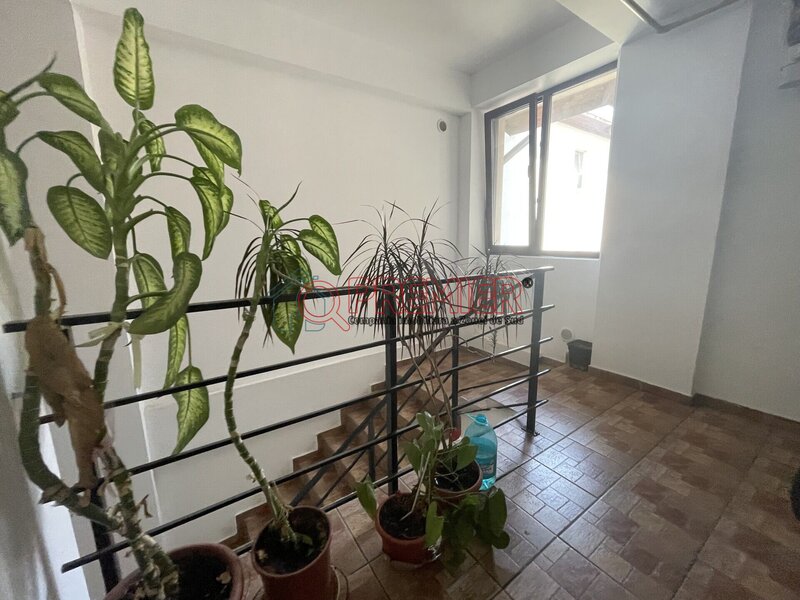 Aparatorii Patriei, sector 4, ocazie 4 camere tip duplex,